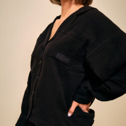 Cotone Collection Robe in Black - view from side of pyjamas with shorts - Quality Sleepwear